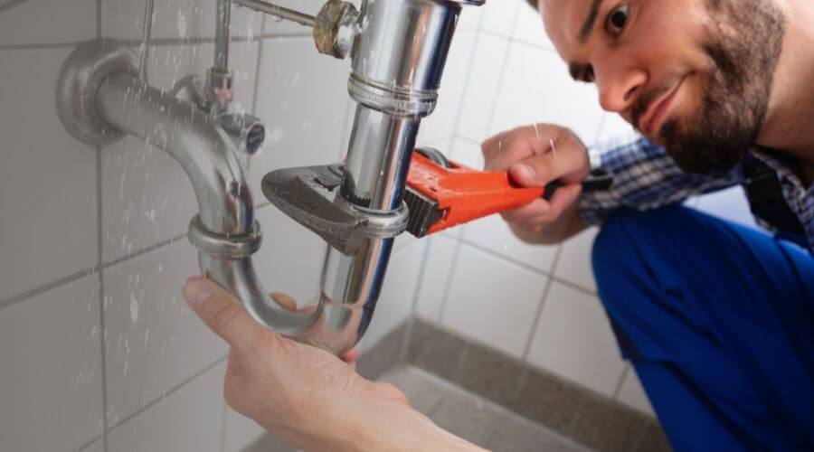 Expert burst pipe repair services in Saint Charles, KY